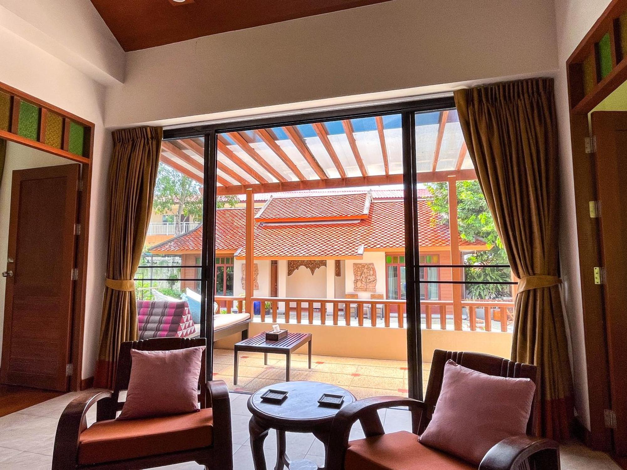 Baleeyan Residence Thalang Rum bild